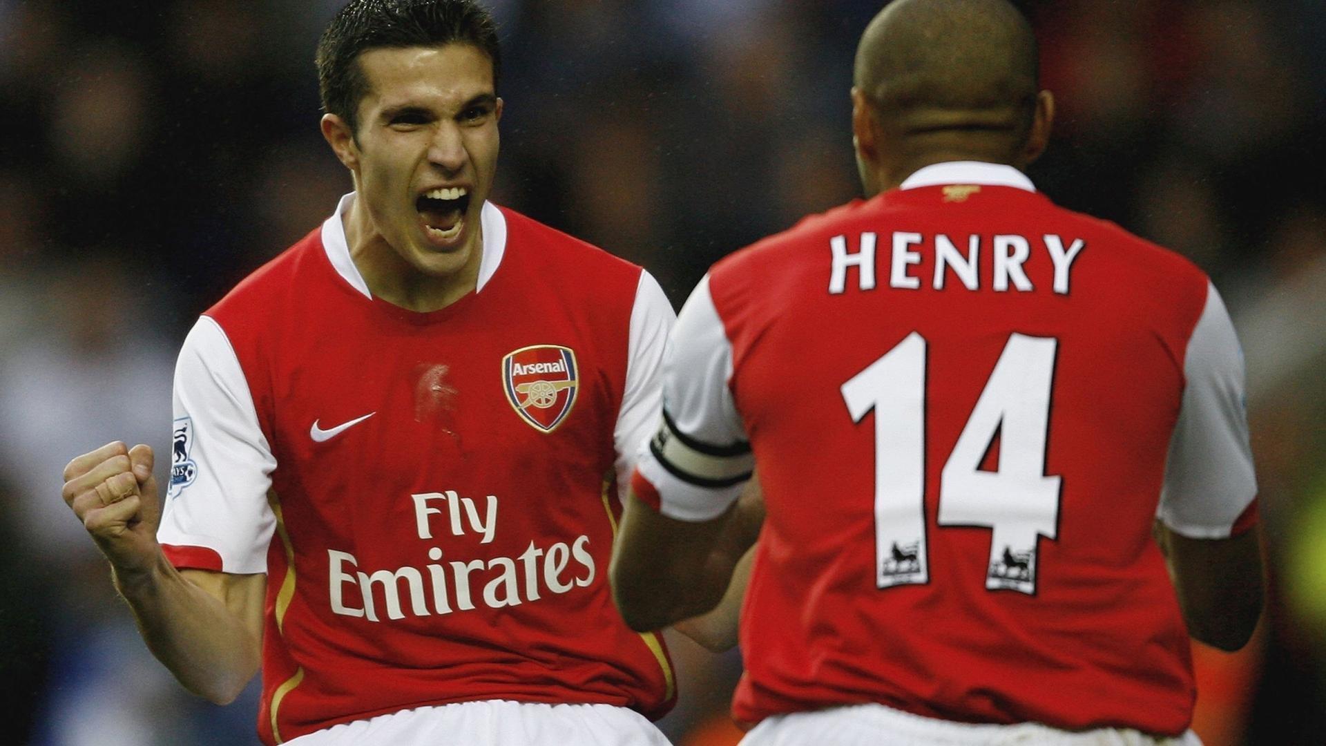 世界级球星自由转会风云，姆巴佩、博格巴与莱万等六人如何让母队人财两空？